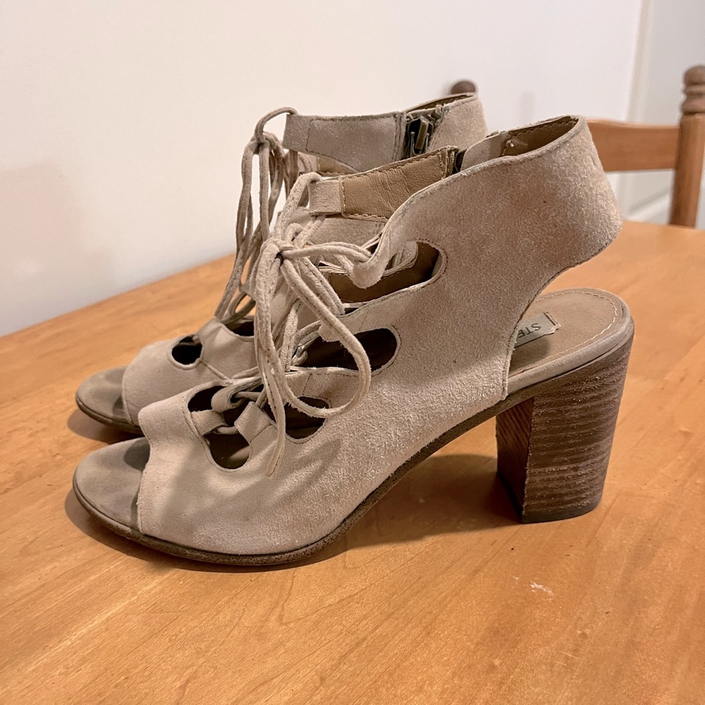 Women’s Steve Madden square wedge lace up shoes with side zipper